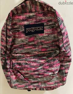JanSport School bag bought for 24 now for12 negotiable حقيبة مدرسة ب١٢