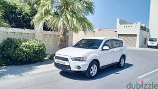 Mitsubishi outlander 2013 zero accidents low only 135000km lady use