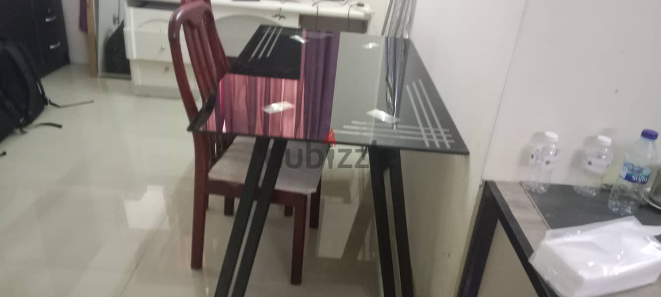 Glass dining table with chair 4