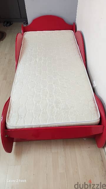 Kids Ferrari Car Bed With Medicated Mattres 1