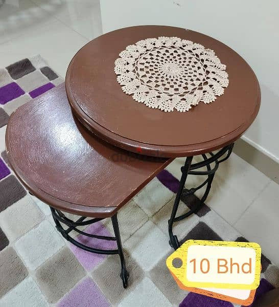 Tea side Tables in excellent condition. 2