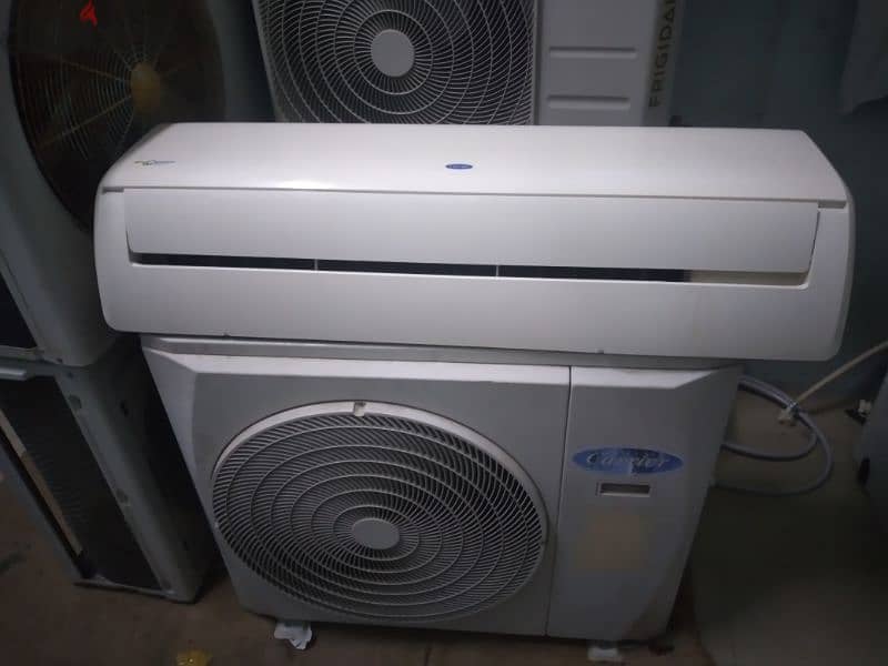 split AC for sale with fixing good condition good working 2.5ton 2