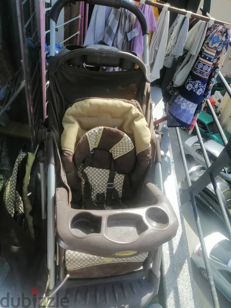 Graco stroller 39426851 watsup only 1