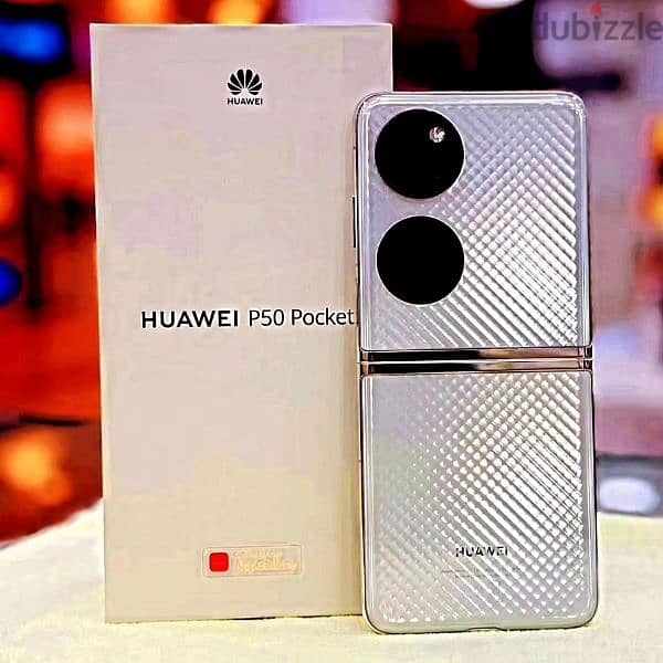 Huawei p50 pocket flip new condition box with accessories 1