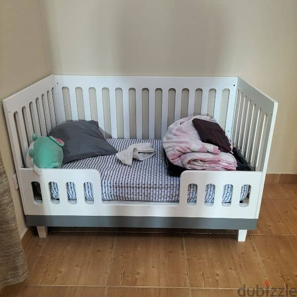 35 bd baby bed with metres condition like new  with delivery 3