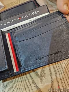 Tommy Hilfigure men's wallet