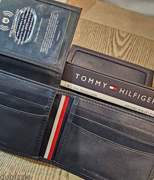 EID OFFER: Tommy Hilfigure men's wallet 3