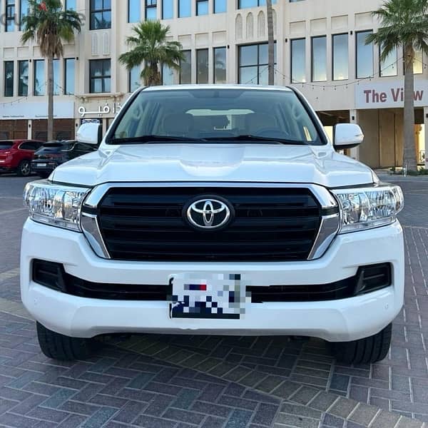 Toyota Land Cruiser 2017 4