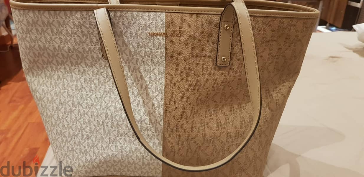 Brand New Original Michael Kors Bag purchased from United States with 2