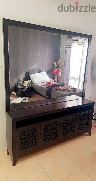 Dressing table for sale, Real wood 2