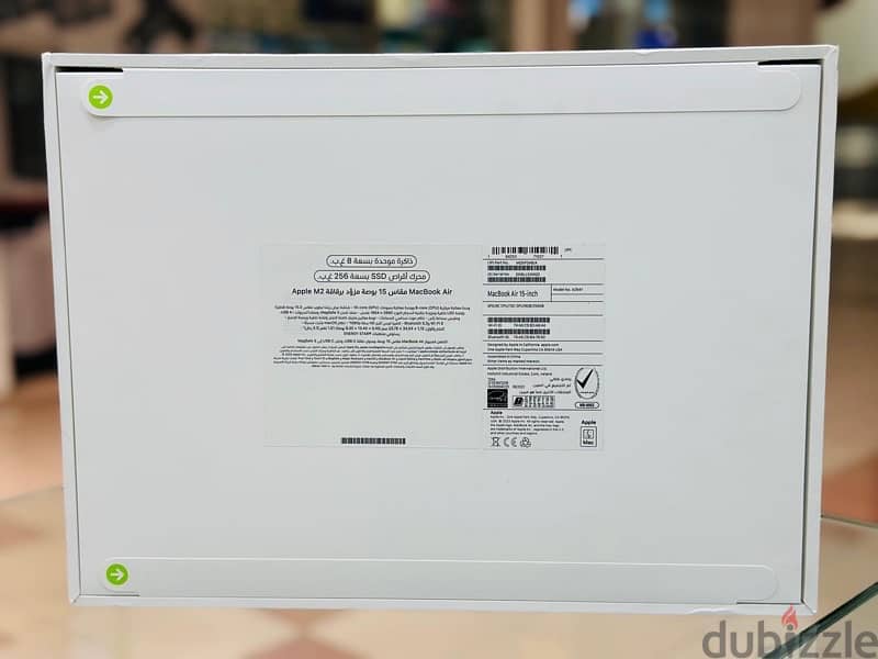 Apple macbook air M2 chip 15 inch (brand new) 256gb ssd 4