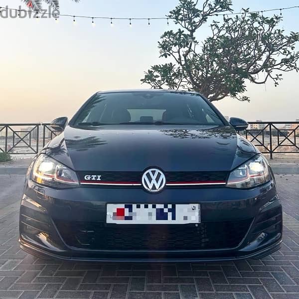 Volkswagen GTI 2019 4
