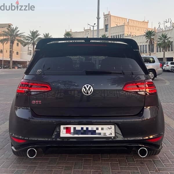 Volkswagen GTI 2019 5