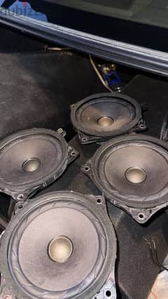 4 Speakers for sale in perfect condition