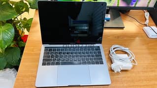 Used MacBook Pro 2016 for Sale 0