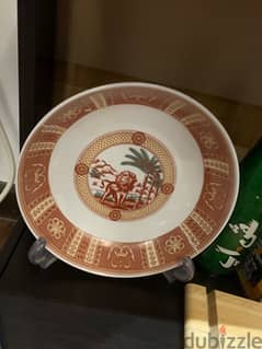 antique lion plate