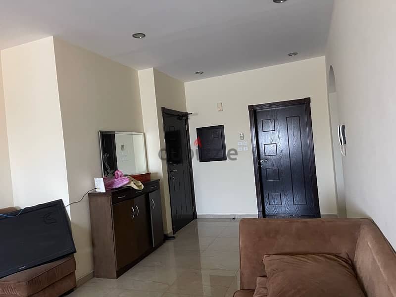 Well furnished Room in posh area of Mahooz with Lift and parking space 2