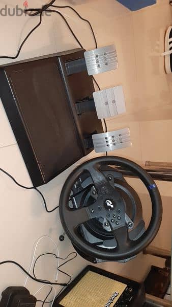 Thrustmaster T300 1