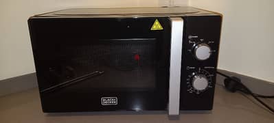Black&Decker Microwave & Nesspreso Machine
