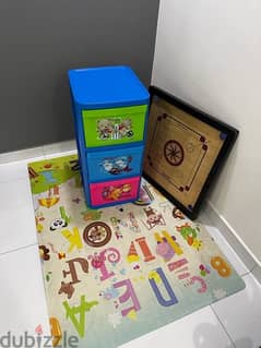 Babya plastic drawers + Rug + Carrom board