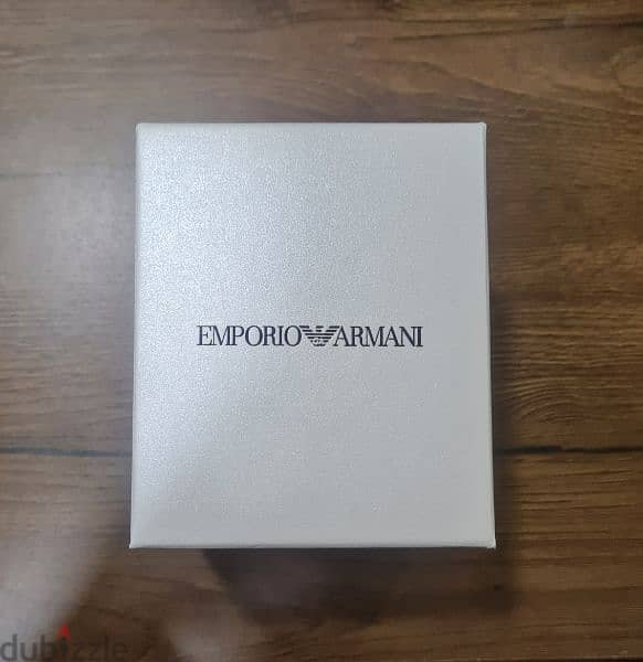 ORIGINAL EMPORIO ARMANI BRAND NEW WATCH 9