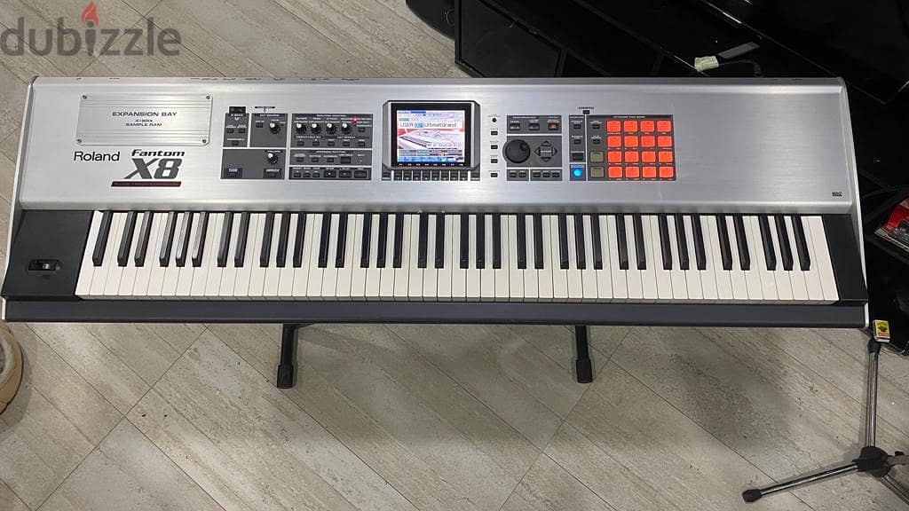 Roland Fantom X8 with Alesis Monitor Speakers 0