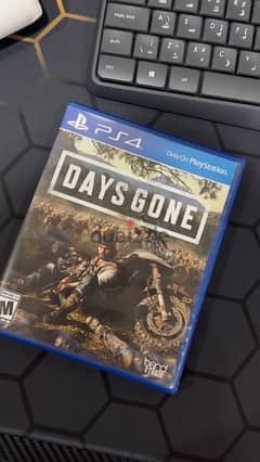 ps4 days gone very clean- very popular game