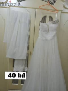 فستان زفاف شنيول مع طرحه