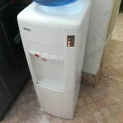 Dispenser cold and normal working. No hot