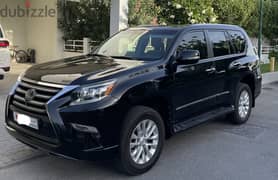 Single Owner Dealer Maintained. Immaculate Condition Luxury SUV
