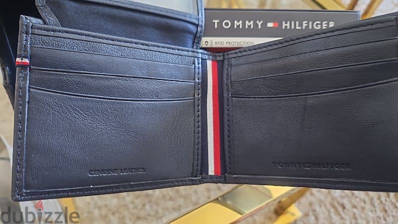EID OFFER: Tommy Hilfigure men's wallet 6