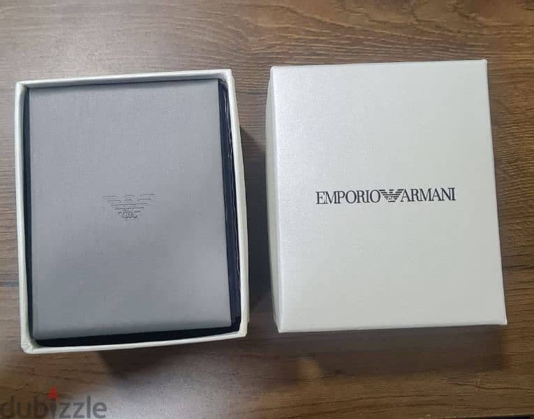 ORIGINAL EMPORIO ARMANI BRAND NEW WATCH 11