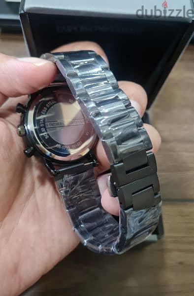 ORIGINAL EMPORIO ARMANI BRAND NEW WATCH 5