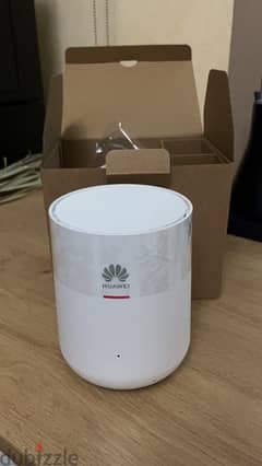 Huawei OptiXstar K562 Mesh WiFi Router