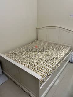 King bed for sale or for exchange to Queen