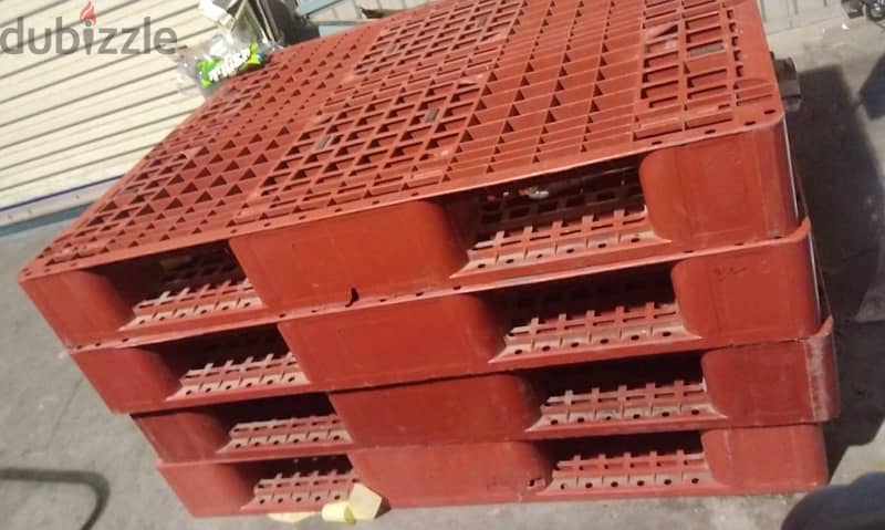 Wooden pallets, used, new, plastic pallet 6