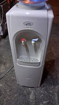 Aqua Cool water dispenser