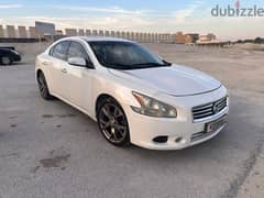 Nissan Maxima For rent
