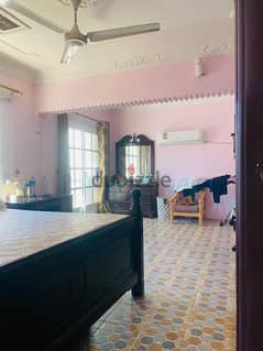 Single bedroom (fully furnished ) flat with Ewa for rent for one or tw