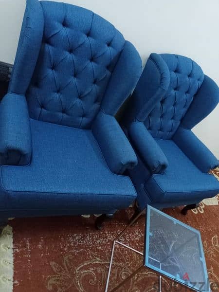 Big sofa with  two small sofa and small table  100%percent clean 1