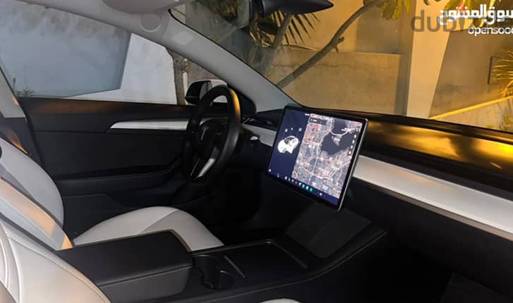 Tesla Model 3 excellent condition for sale 1