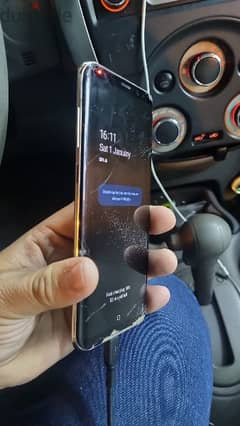 s8+ 2017 purchased phone for sale 20 bhd onlyj