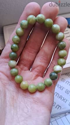 Green jade Gemstones crystals bracelets يشم اخضر