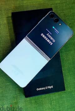 Samsung Galaxy flip 5 256 gb perfect condition clean