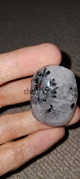 250 carats Gemstones crystals tourmalinated quartz  كوارتز مع تورمالين