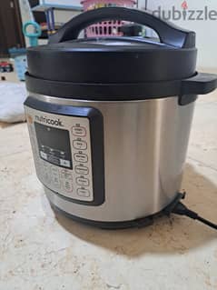 Barely used only twice. Bought in Dec 2023. Nutricook