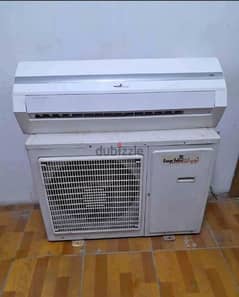 ac 2ton Ac for sale good condition six months varntty