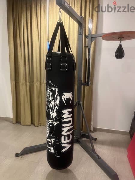 heavy duty stand from TKO and Venum punching bag 1