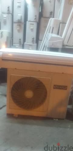 ac  3ton Ac for sale good condition good working