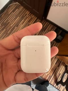 AirPods 2 charging case + left earbud